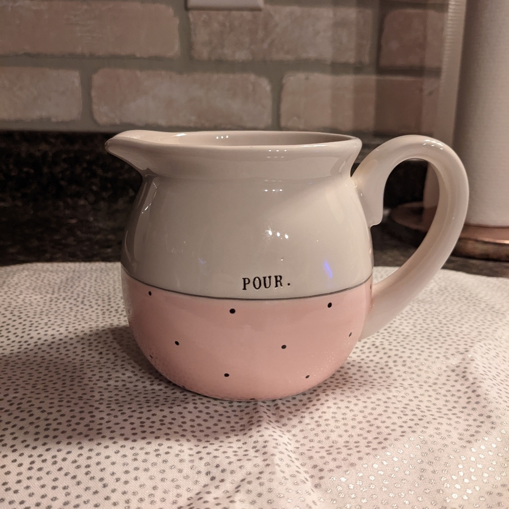 Rae Dunn milk pourer